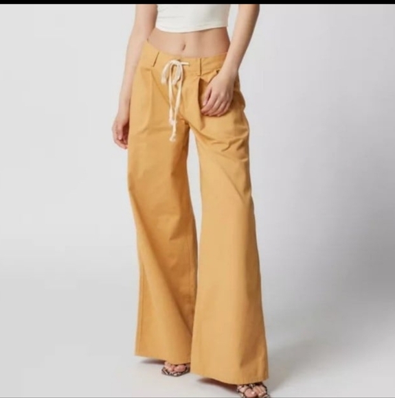 Urban Outfitters Laura Wide Leg Pleated Trouser Pants Women's SZ 6 Cotton casual - Picture 1 of 12